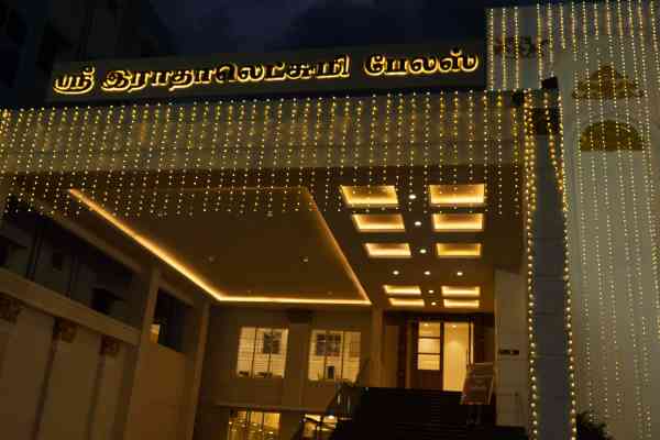traditional wedding rituals at the best marriage hall in Madurai